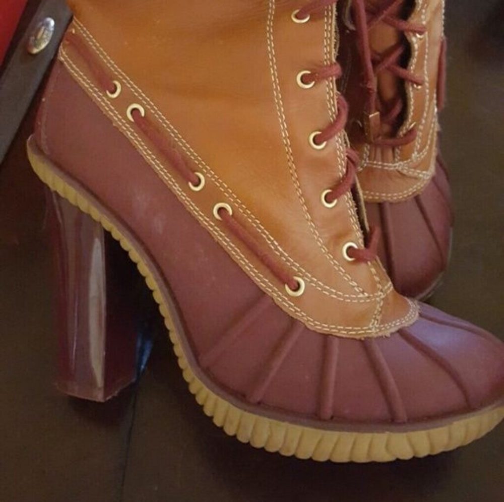 Micheal kors heel duck boots